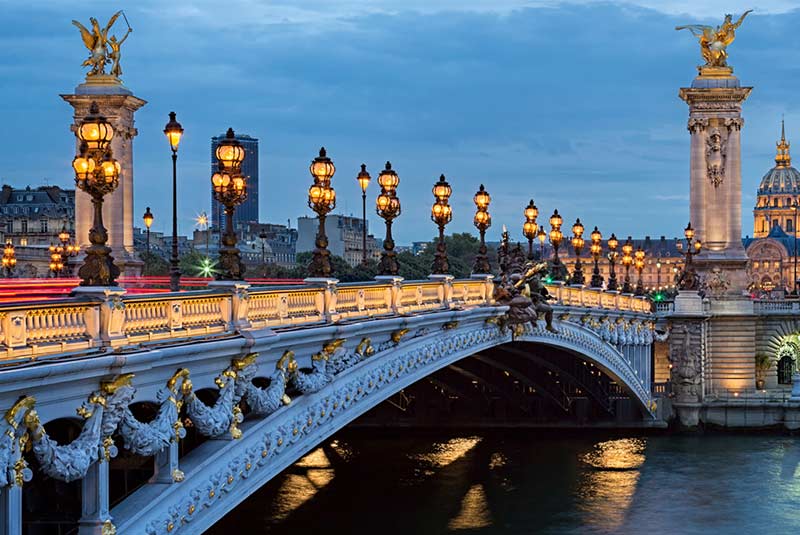 ارزان ترین زمان برای سفر به فرانسه