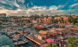 زمان اخذ ویزای توریستی کانادا چقدر است ؟