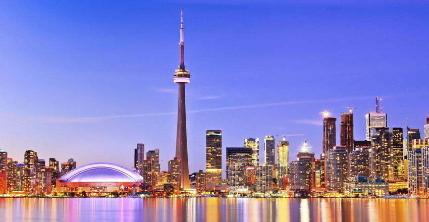 مراکز زیبای تورنتو برج CN تورنتو