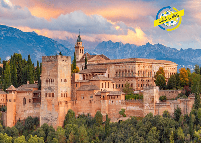 قصر الحمرا اسپانیا از بهترین جاذبه های دیدنی اسپانیا