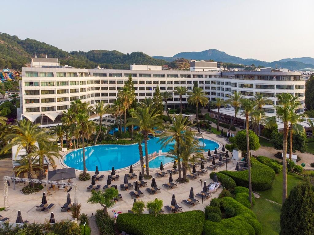 TUI BLUE Grand Azur Hotel