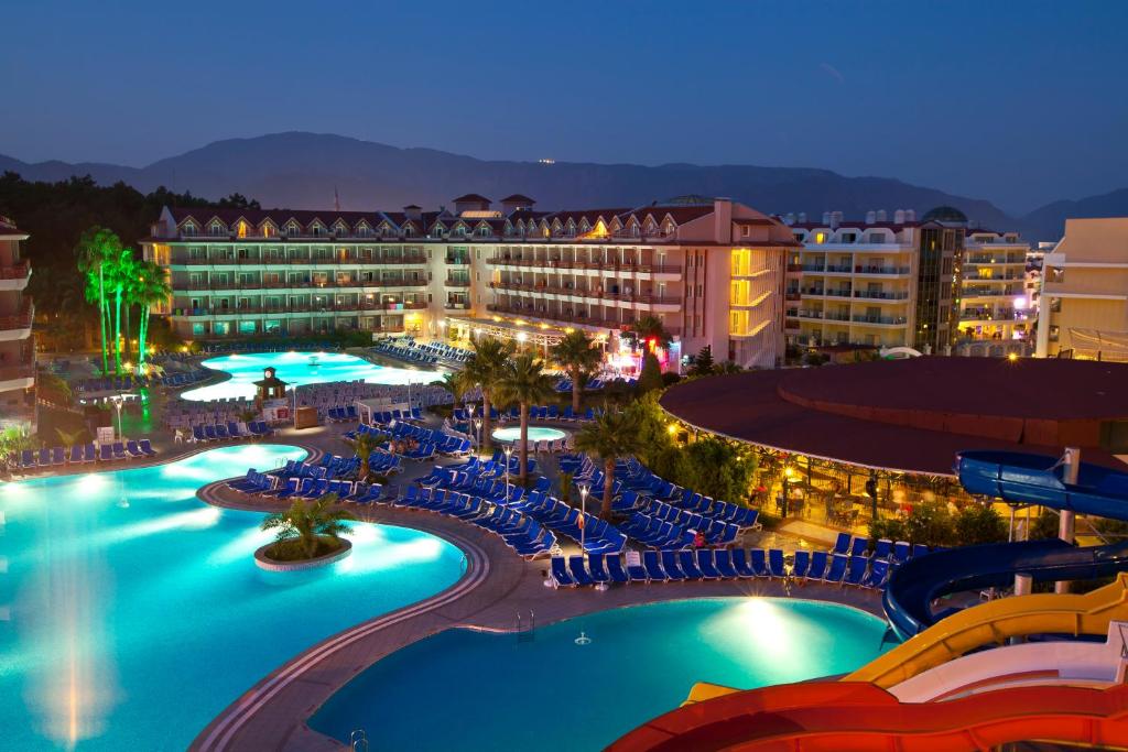 GREEN NATURE RESORT