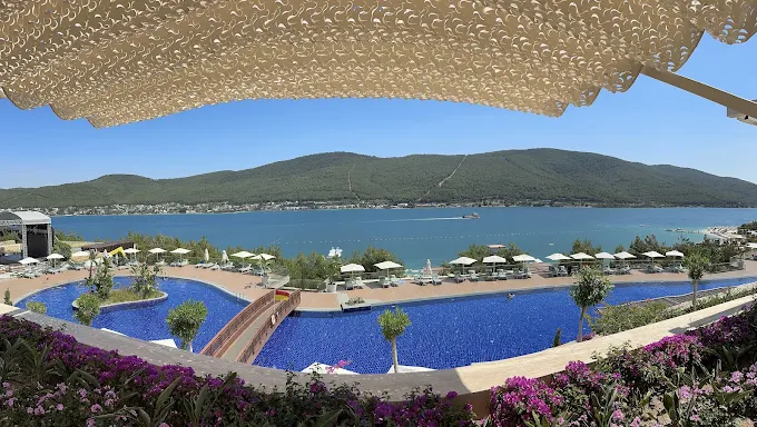 TITANIC LUXURY COLLECTION BODRUM