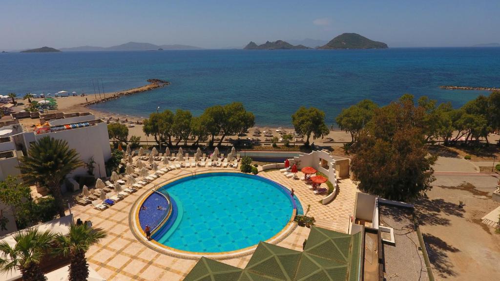 YELKEN MANDALINCI bodrum
