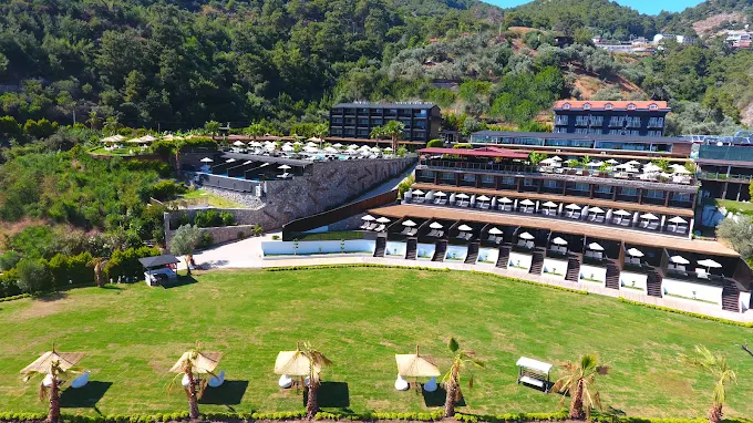 MANAS PARK DELUXE