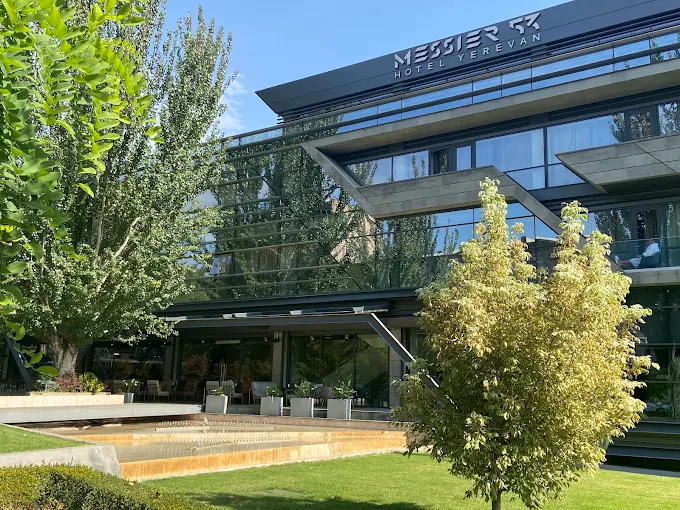 MESSIER 53 HOTEL YEREVAN